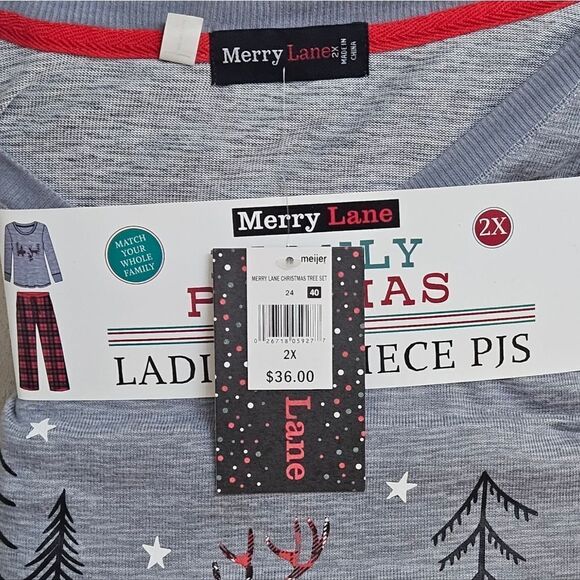 New MERRY LANE Plus Size Christmas Scene 2 Piece PJ Set - Picture 5 of 6